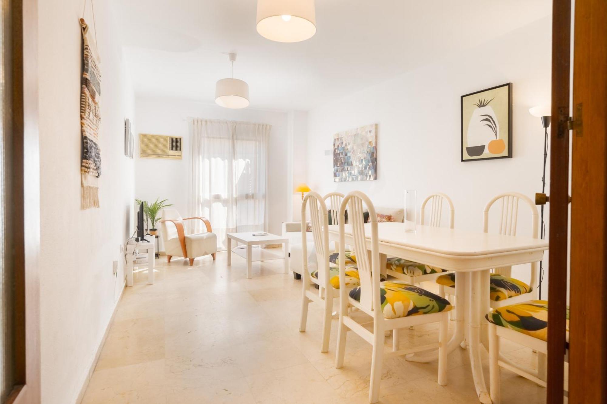 Bright Apt. Puerta Osario 3 Bedrooms 2 Bathrooms